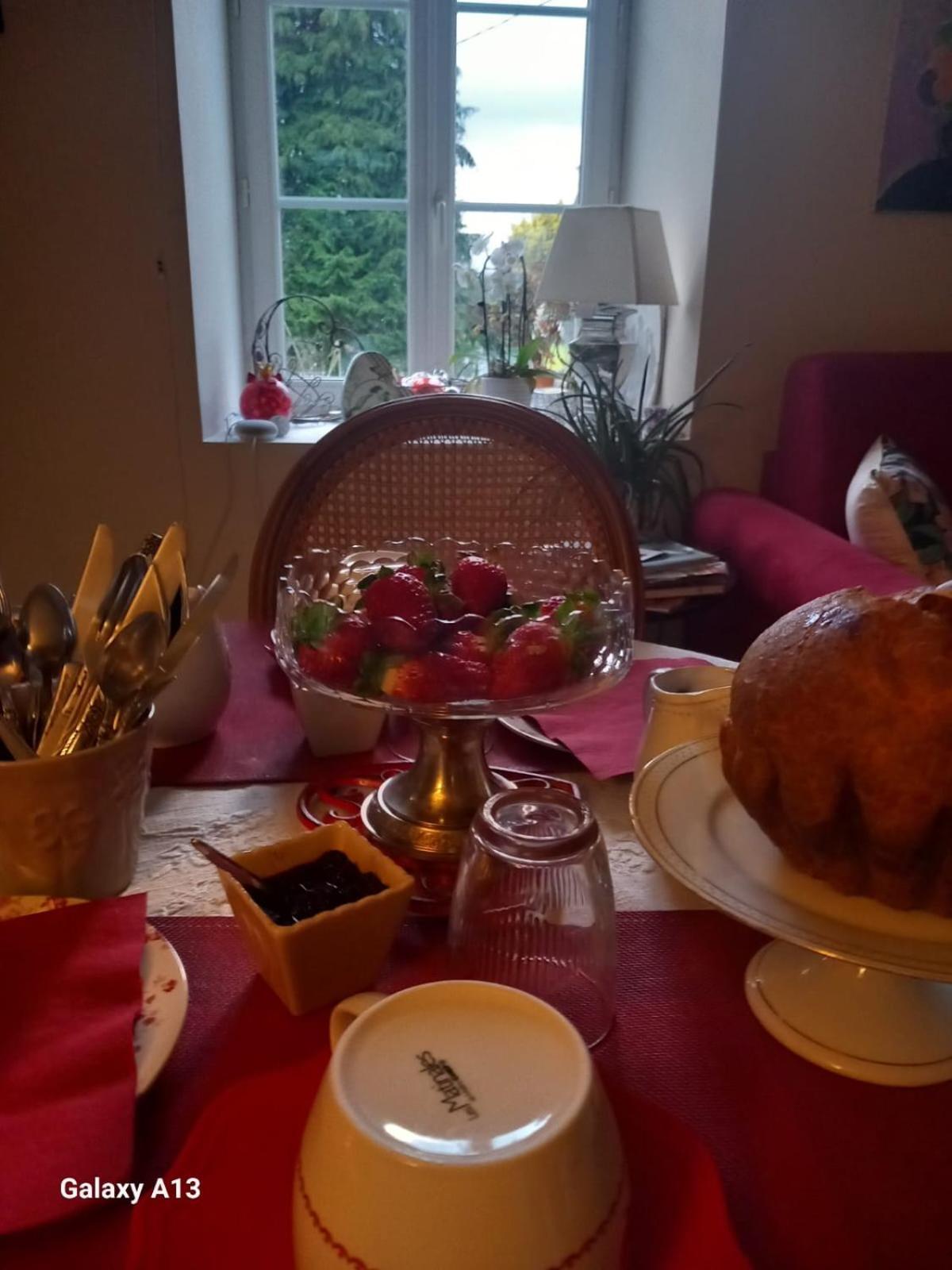 Au Domaine De Sophie Chambres D'Hotes Crasville  Zewnętrze zdjęcie